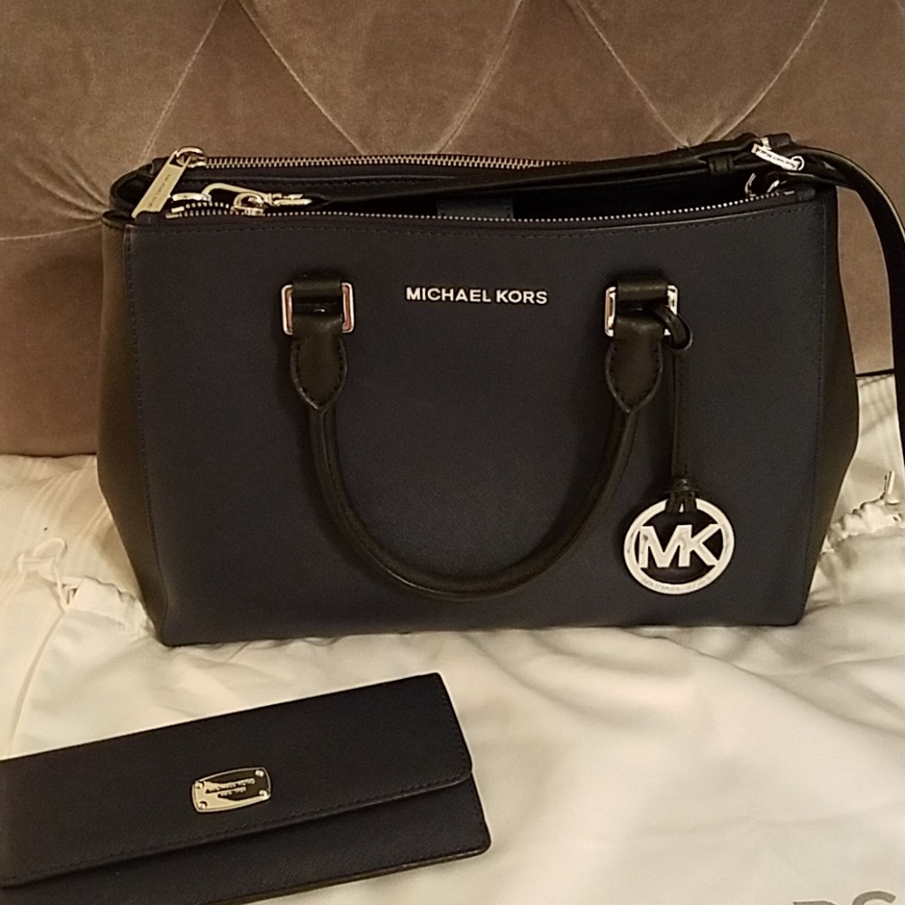 Michael Kors purse and wallet